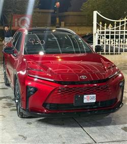 تۆیۆتا كراون سێگنیا